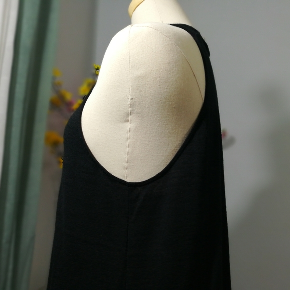 * Aritzia Wilfred Free Stretch Jersey Ornella Tank - Picture 10 of 16